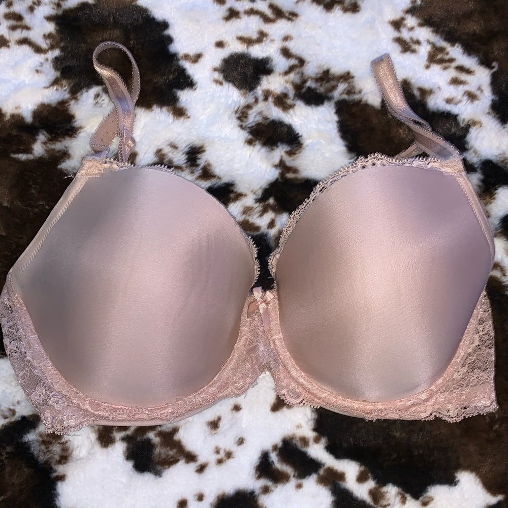 Victoria’s Secret dream angels lined demi 34DD